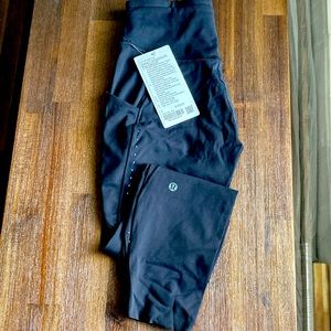 Lululemon Nulux 5- Pocket HR Run Tight 25”